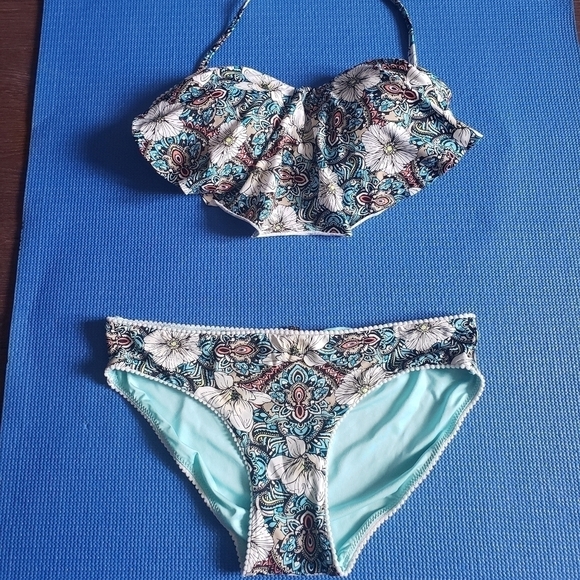 Aqua By La Vie en Rose 2 Piece Bikini set - Picture 2 of 6